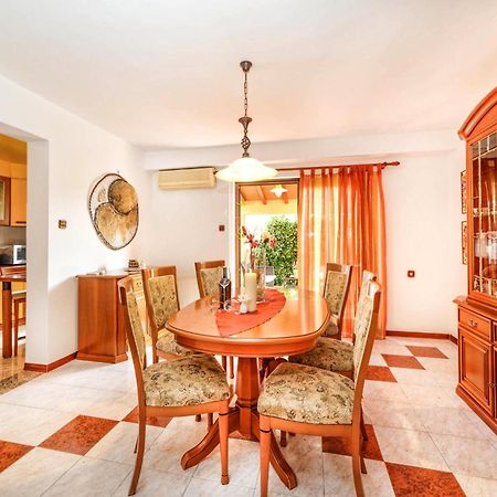 Apartments Cvek Rovinj Bagian luar foto
