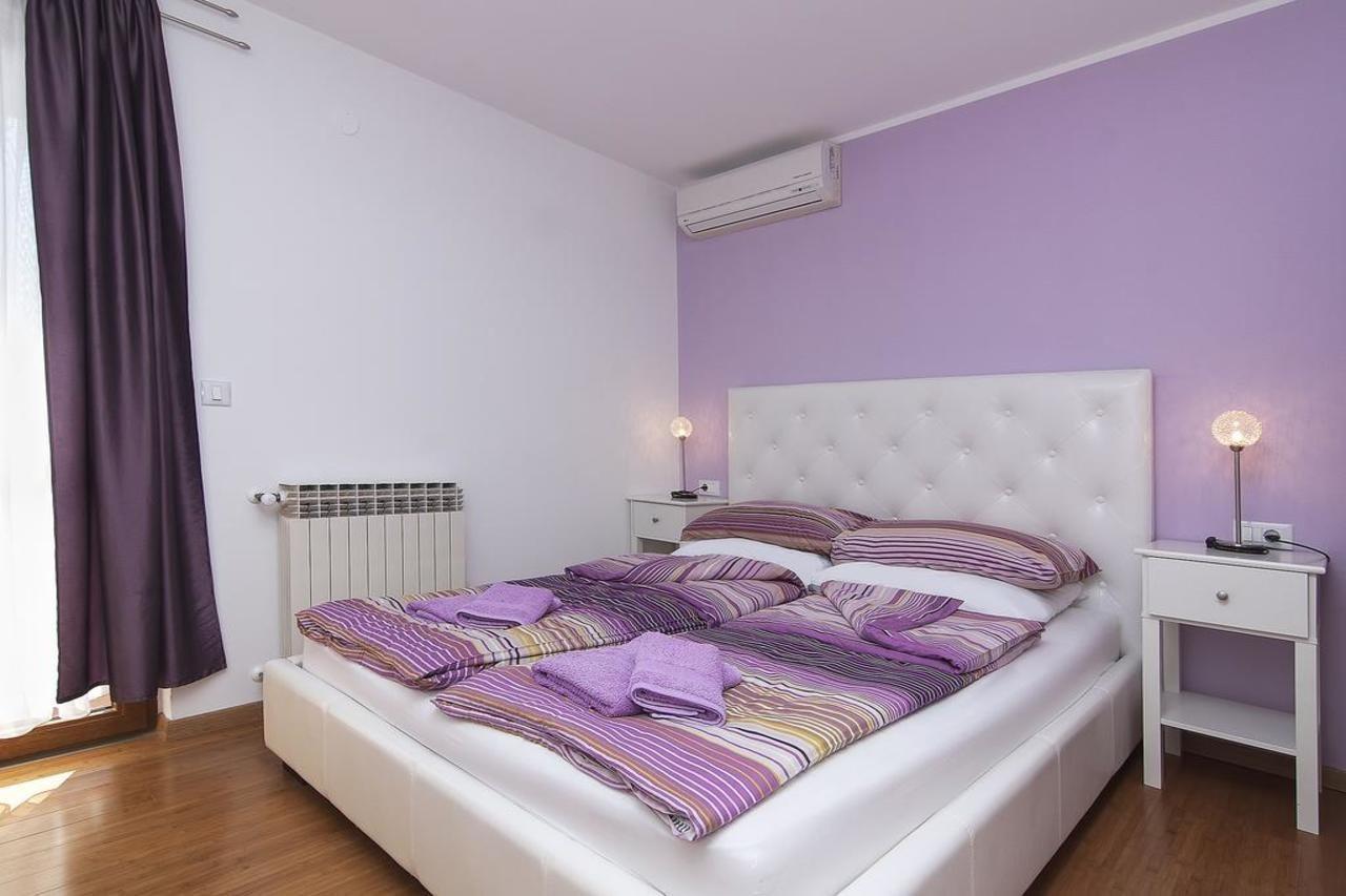 Apartments Cvek Rovinj Bagian luar foto