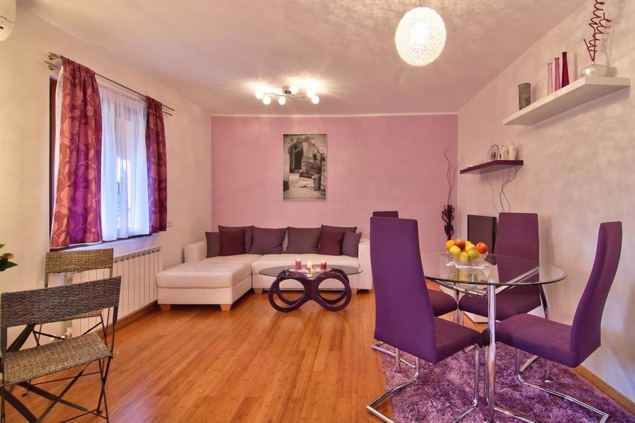 Apartments Cvek Rovinj Bagian luar foto