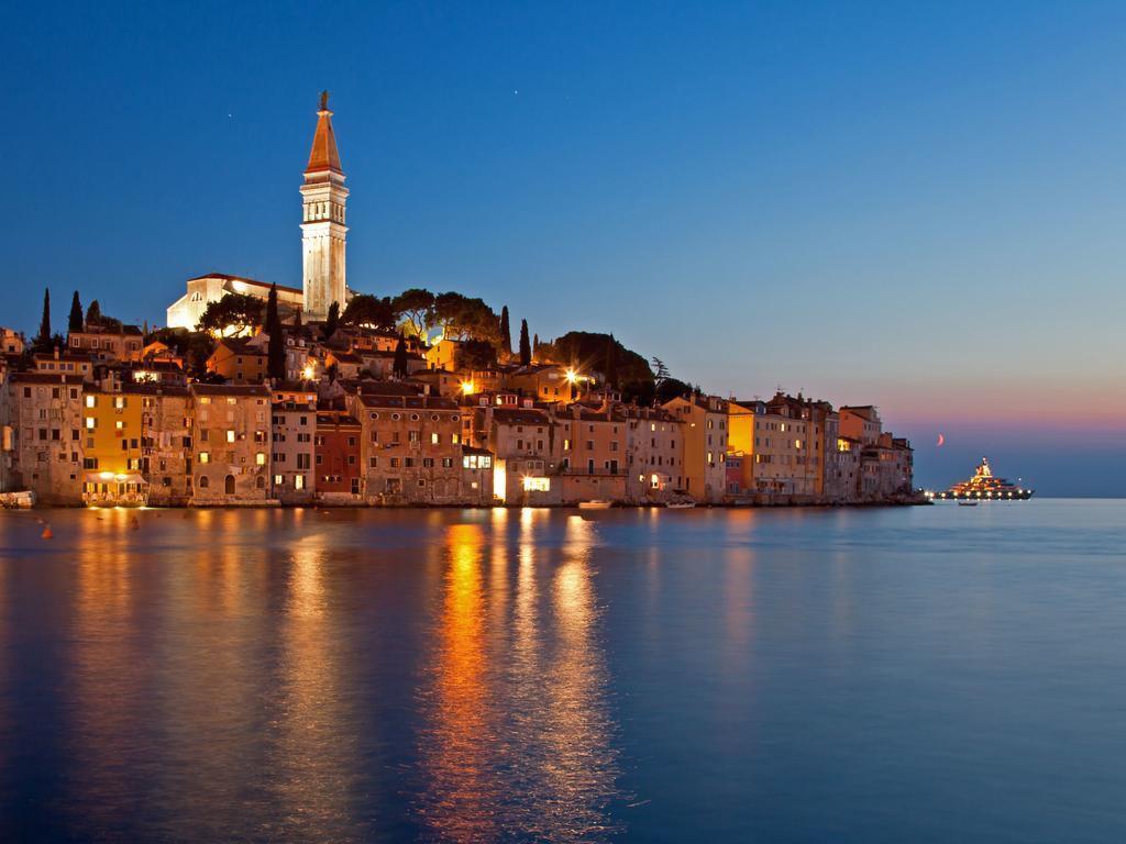 Apartments Cvek Rovinj Bagian luar foto