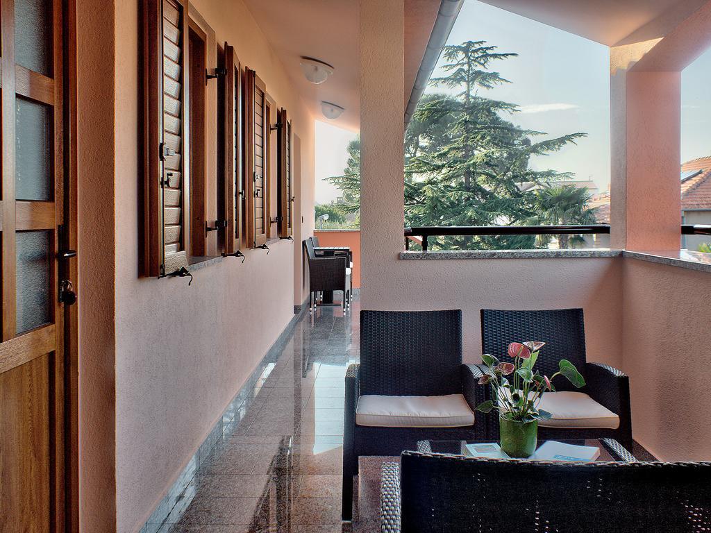 Apartments Cvek Rovinj Bagian luar foto
