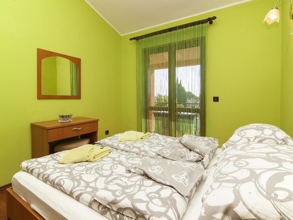 Apartments Cvek Rovinj Bagian luar foto