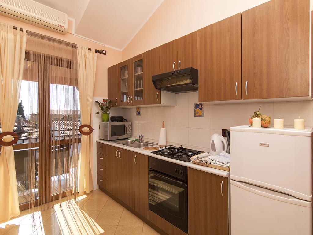 Apartments Cvek Rovinj Ruang foto